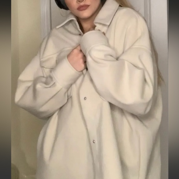 Oversized teddy jacket - Picture 2 of 3